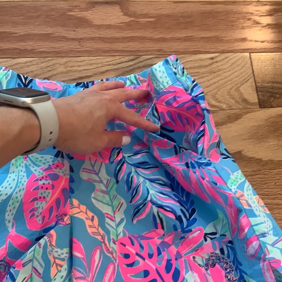 New Lilly Pulitzer Ocean View Shirts Porto Blue you've been spotted size Small - Picture 3 of 9